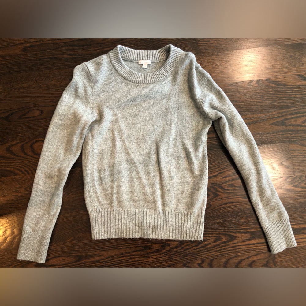 GAP Women's Light Gray Crew Neck Sweater with Metallic Thread Detail on Collar